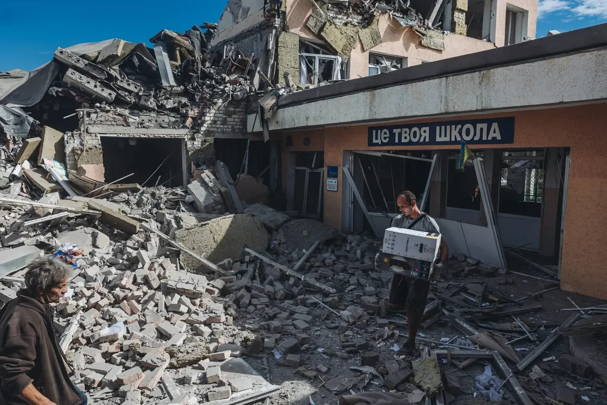 A school destroyed by shelling in the Bakhmut, Ukraine. Photo by Diego Herrera Carcedo / Anadolu Agency / Getty Images