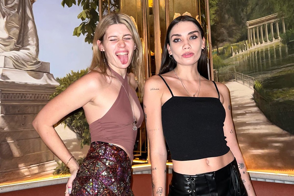 Ксения Дукалис и Карина Истомина. Фото: @kdukalis /  Instagram