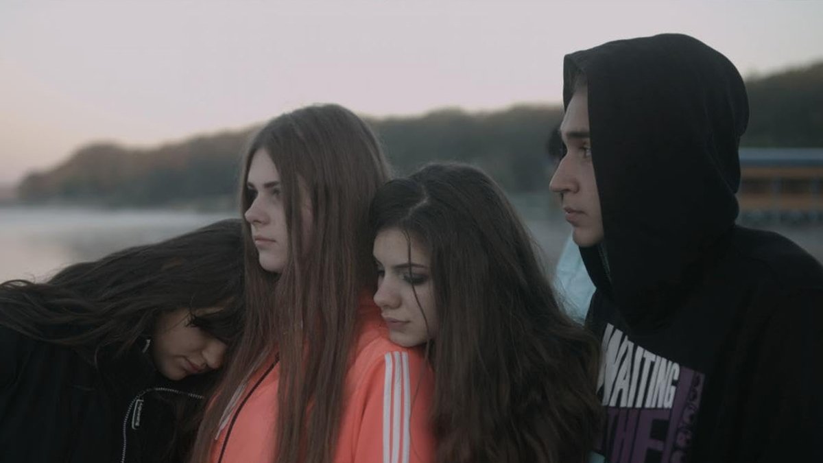 Кадр из фильма «Земля голубая, будто апельсин». Фото:  imdb.com