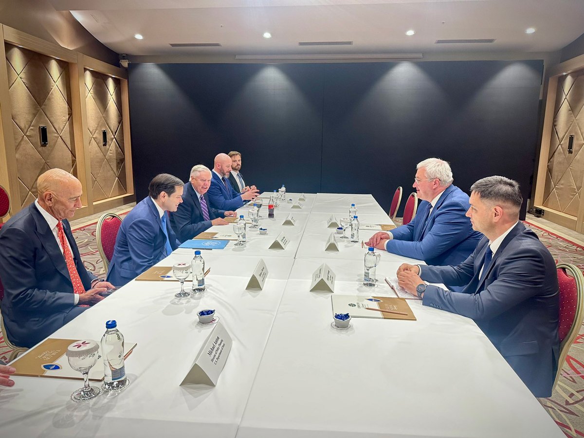 Встреча Андрея Сибиги и Марко Рубио на саммите НАТО в Анталье, 14 мая 2025 года. Фото: @andrii_sybiha /  X