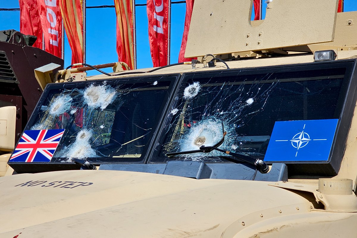 Выставка трофейного вооружения и техники на Поклонной горе в Москве, 1 мая 2024 года. Фото: АГН «Москва»