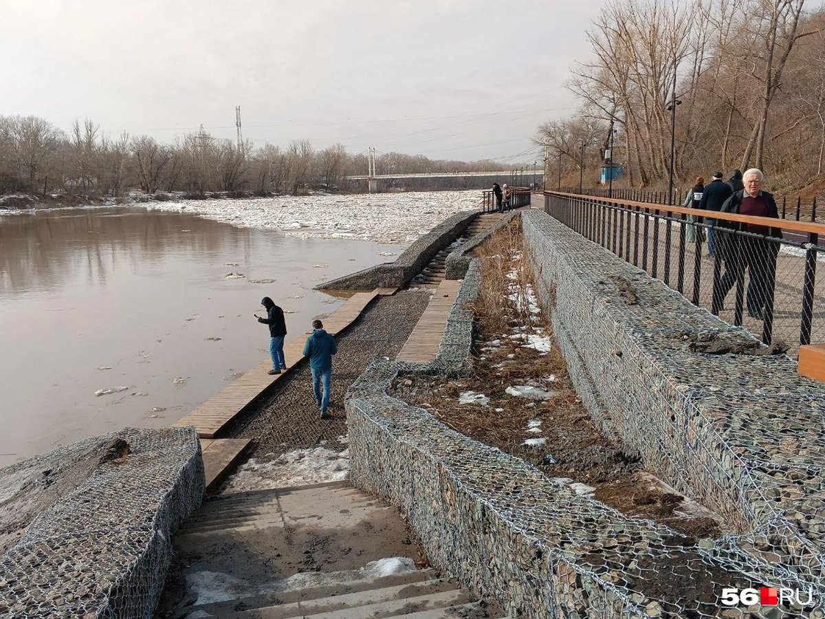 ВрИО губернатора Свердловской области Денис Паслер уверяет, что значительного притока в Ириклинское водохранилище не будет. Фото: Владислав Митрошин /  56.RU