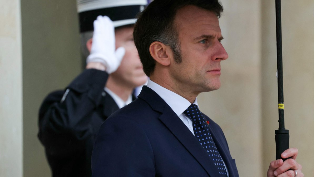 Под французским зонтиком