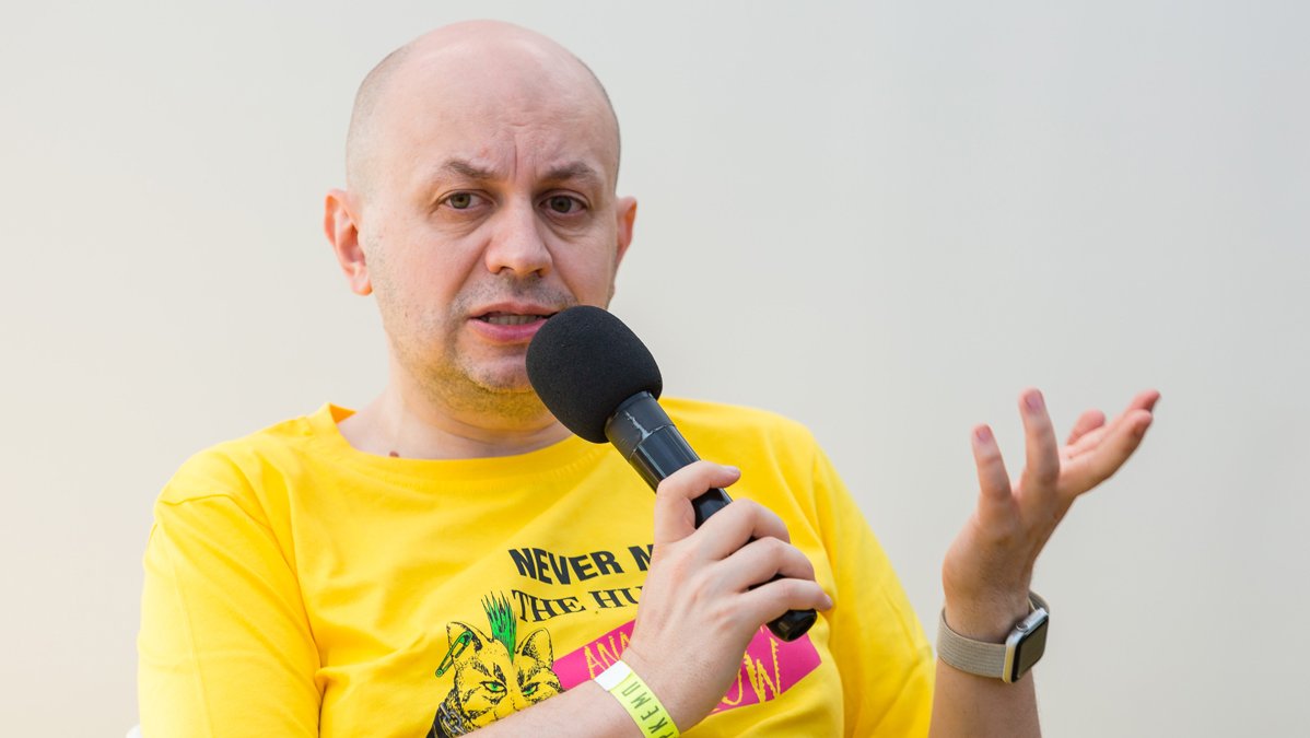 «Этих двоих уволили, ну и слава богу»